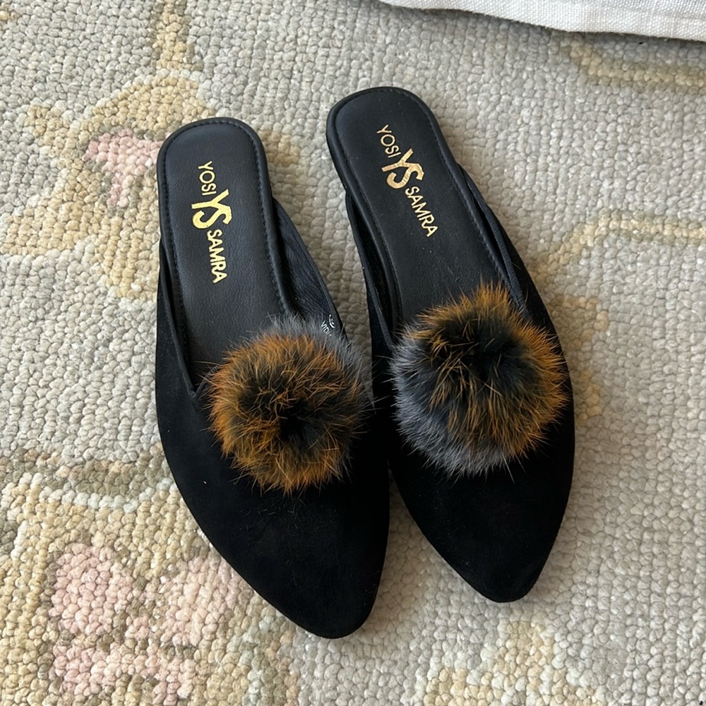NEW Yosi Samra black mule with tan fur detail, size 6